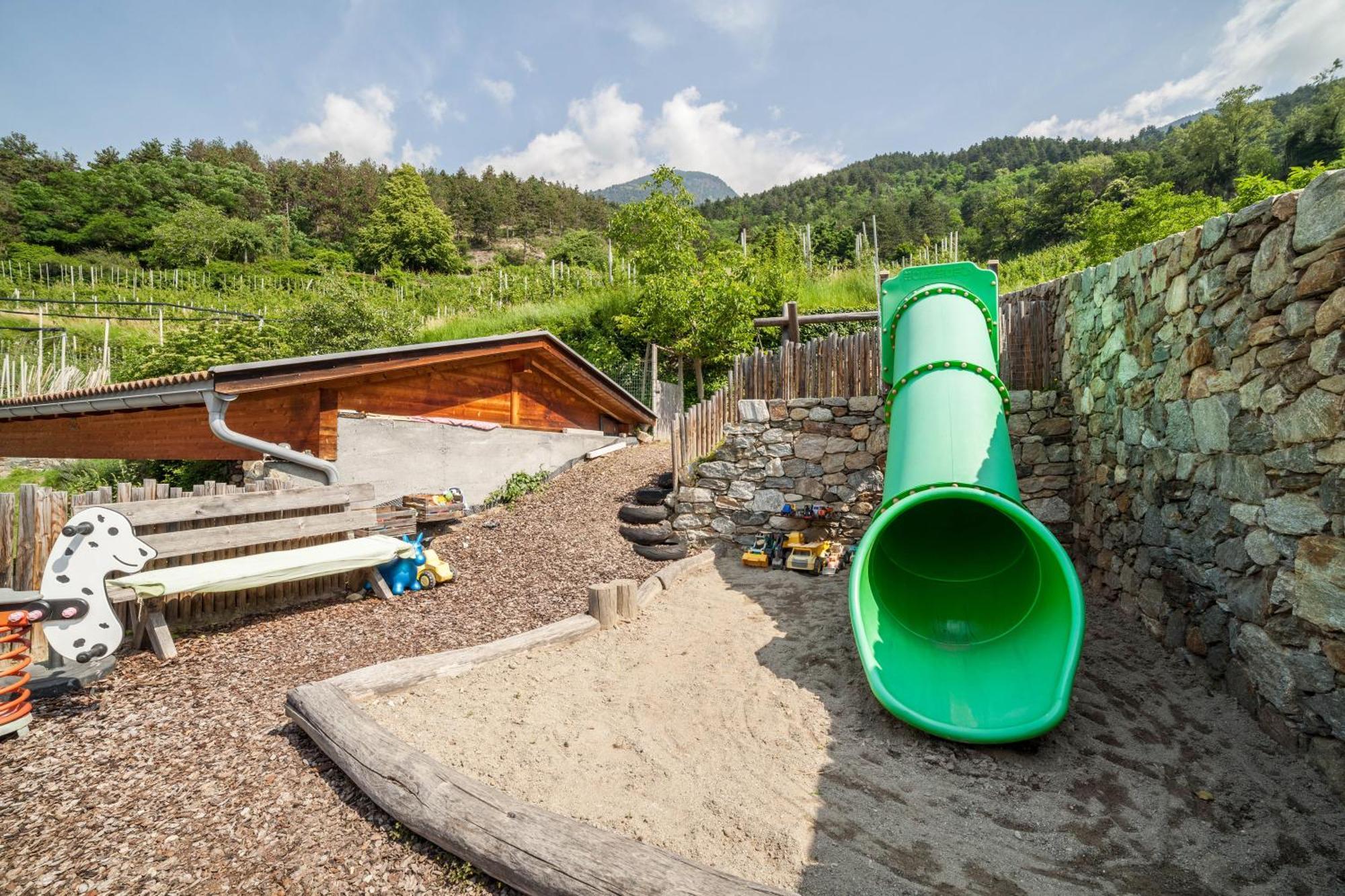Langstein Wohnung Golden Coldrano Bagian luar foto